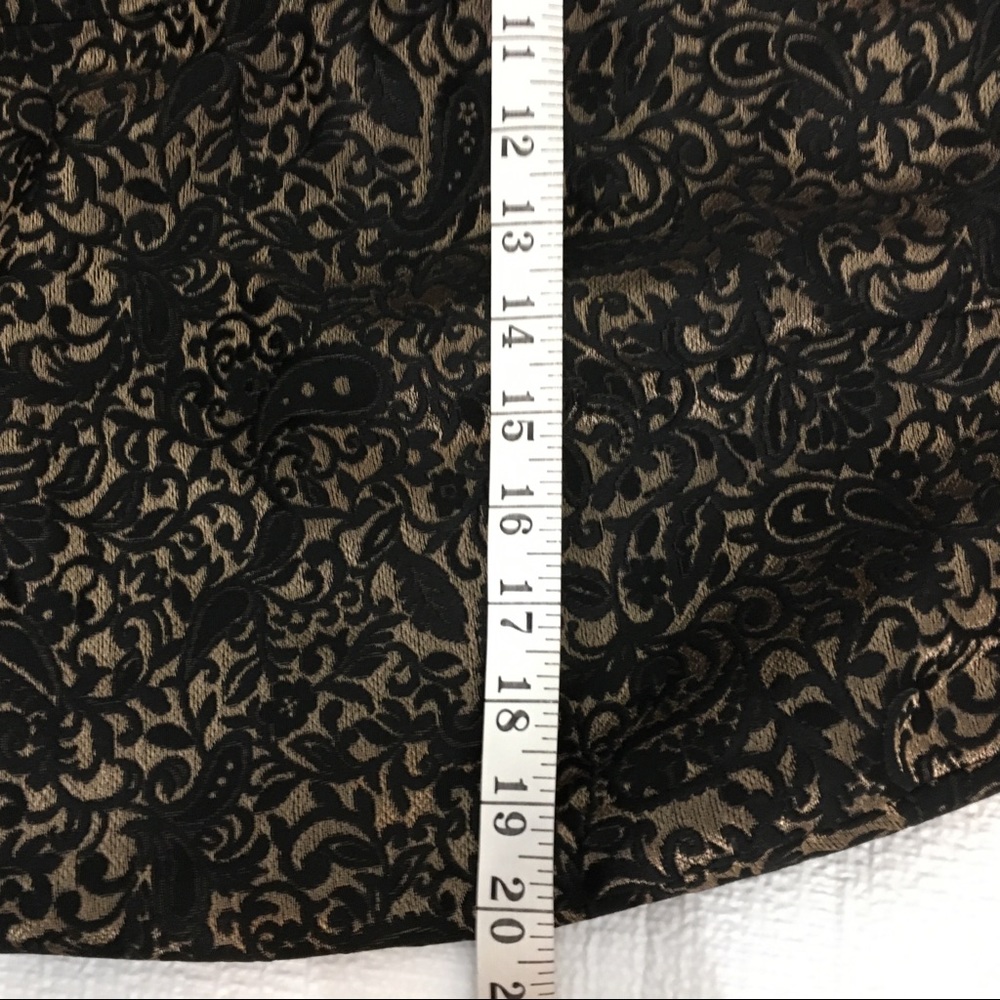 🎈Worthington Gold and Black Brocade Pencil Skirt - Picture 5 of 6